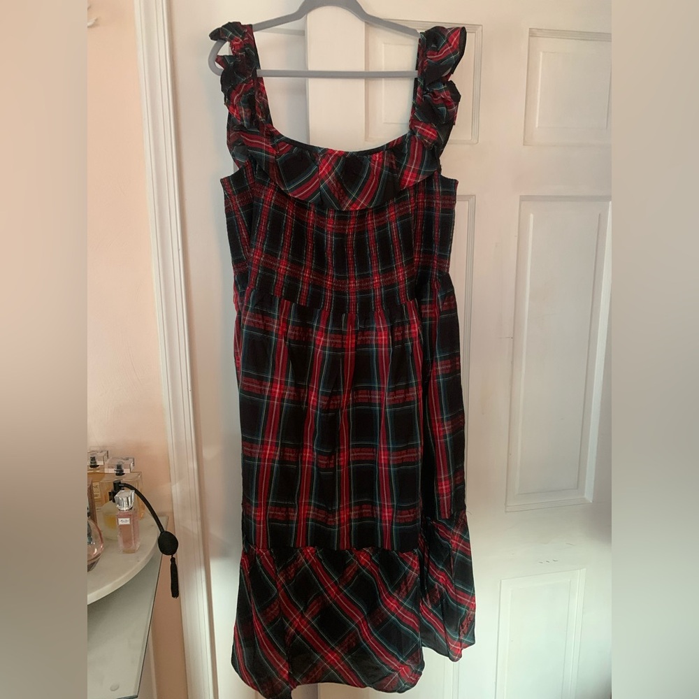 Vineyard Vines Apres Tartan Ruffle Midi dress
